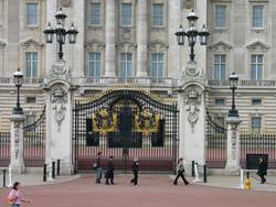 London Buckingham Palace 5 May  2004